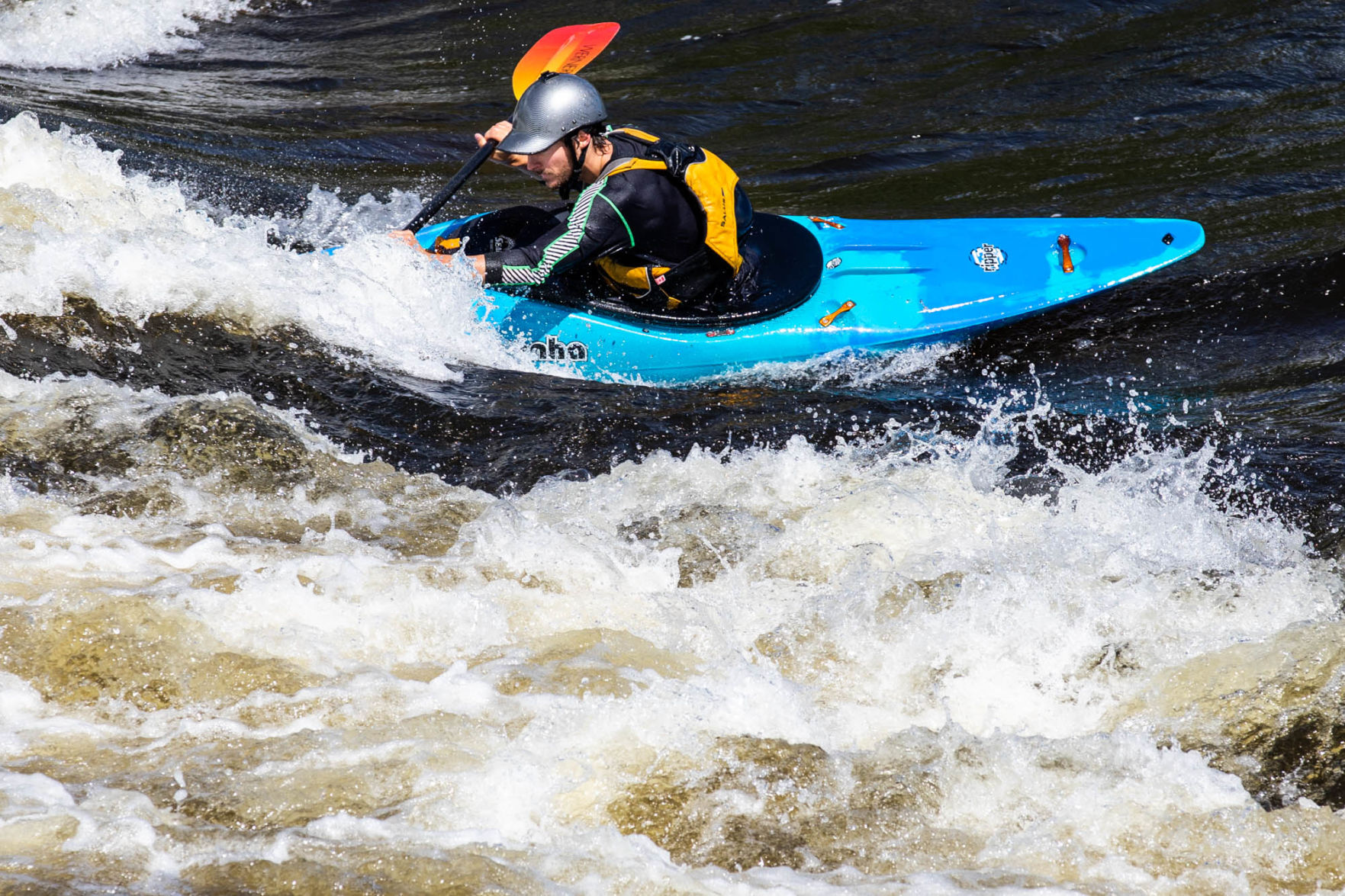 0901_wdj_kayaking_SS1.JPG